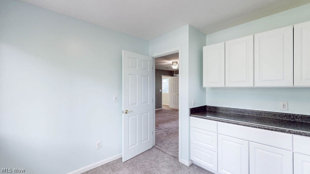 2045 Howard Street NE Hartville OH 44632