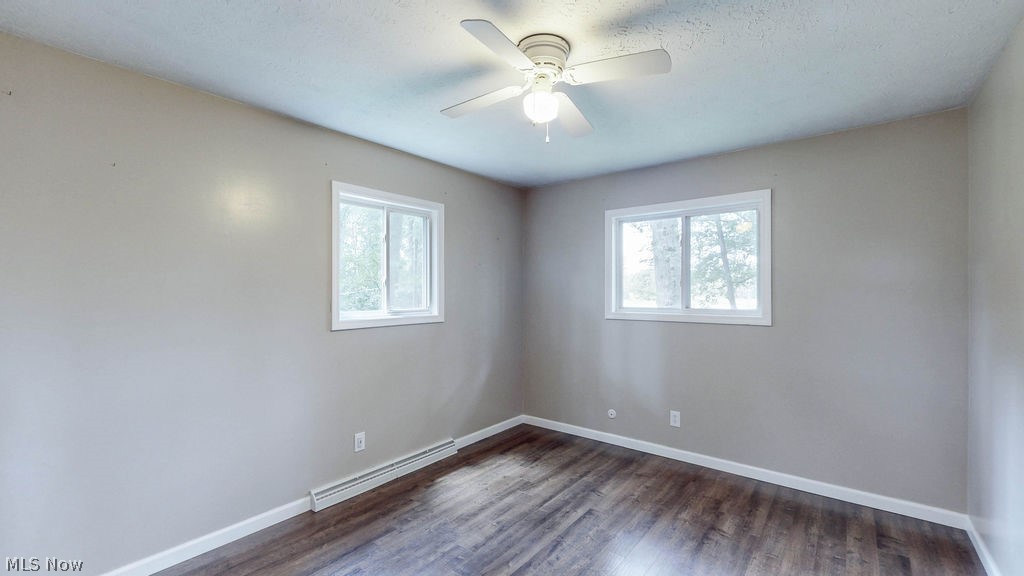 2045 Howard Street NE Hartville OH 44632