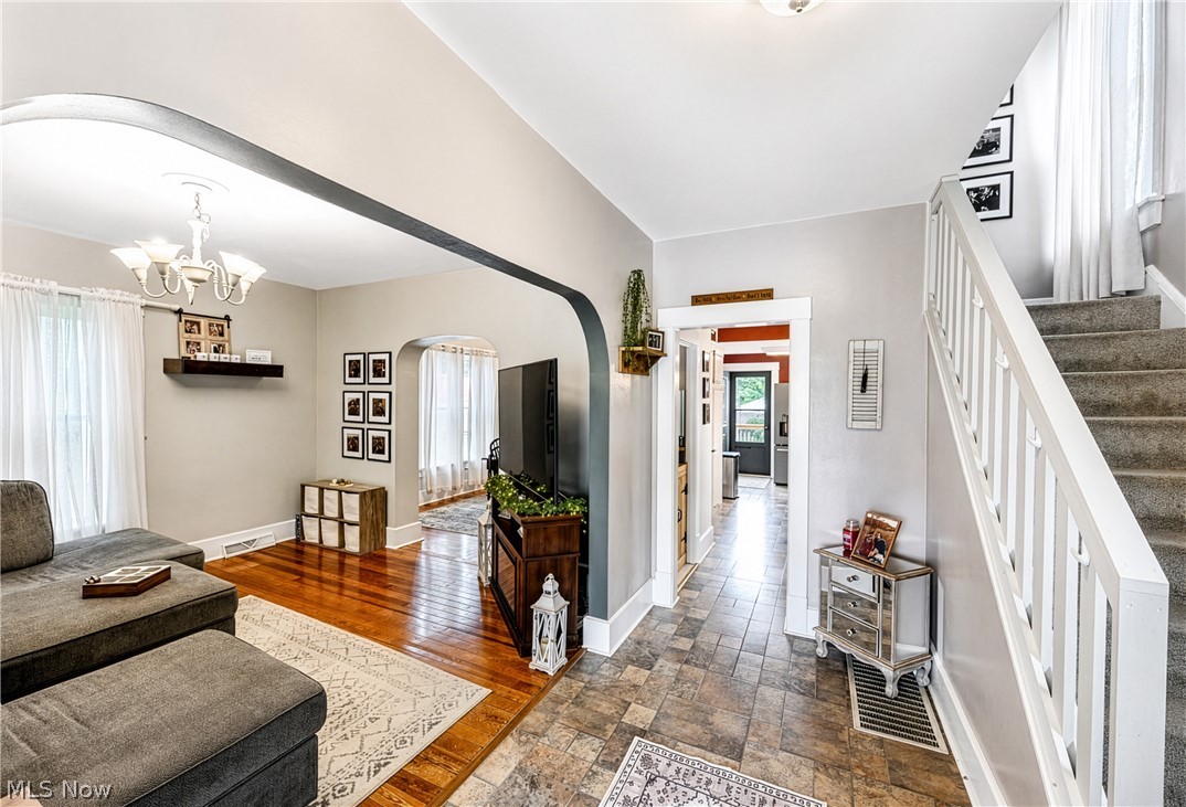 1428 Chestnut Street Dover OH 44622