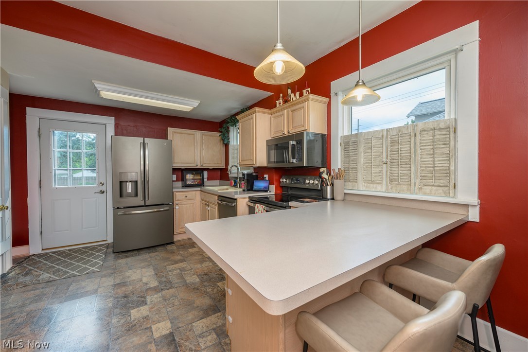 1428 Chestnut Street Dover OH 44622