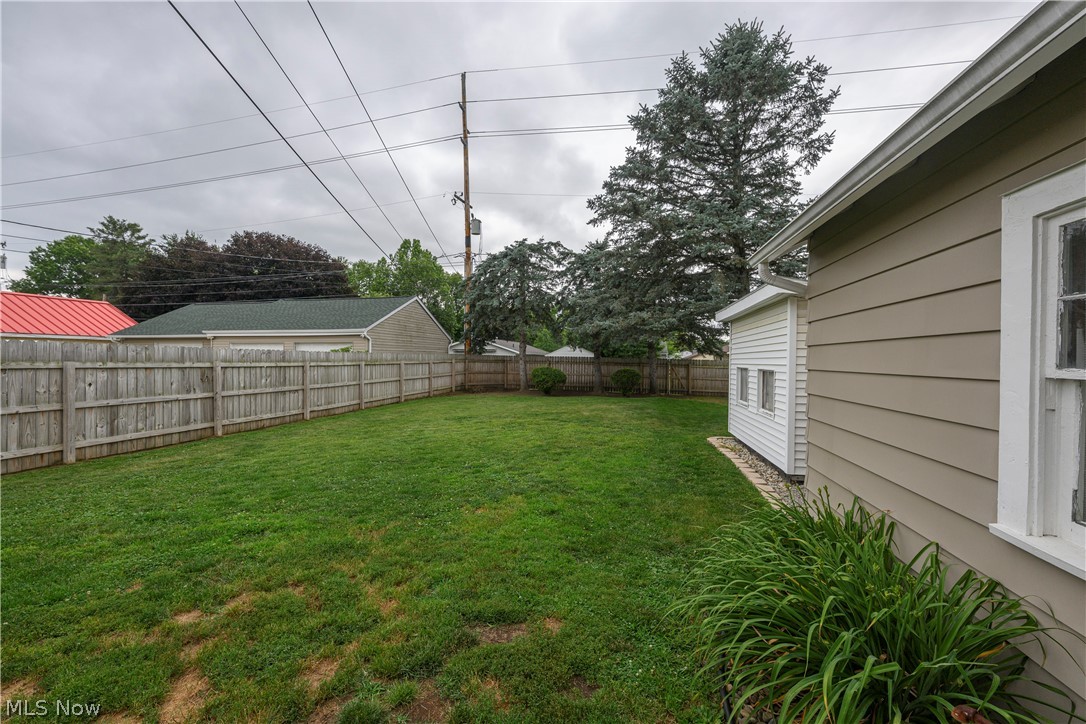 1428 Chestnut Street Dover OH 44622