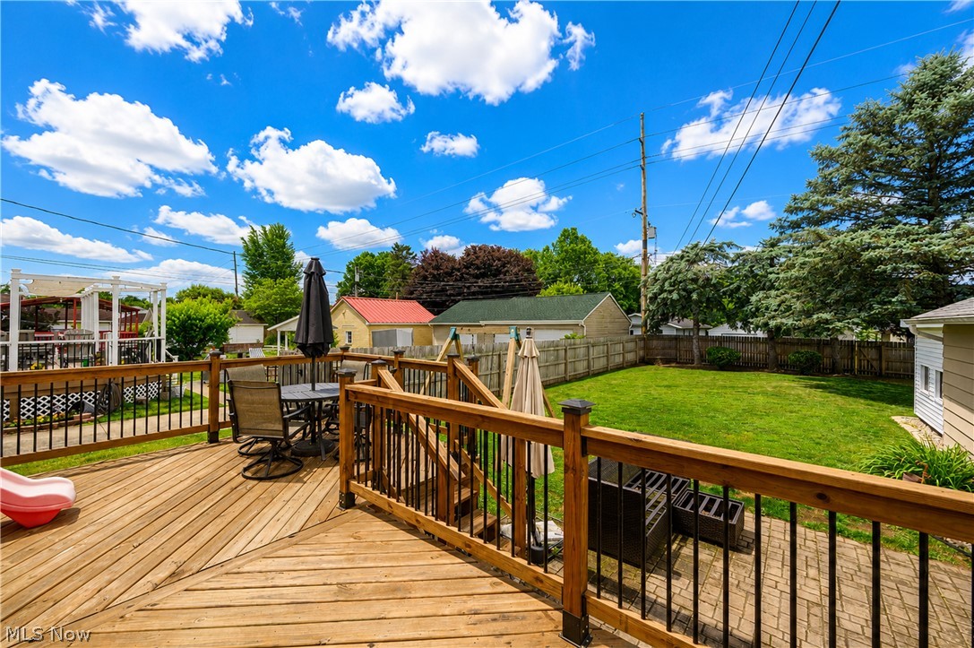 1428 Chestnut Street Dover OH 44622