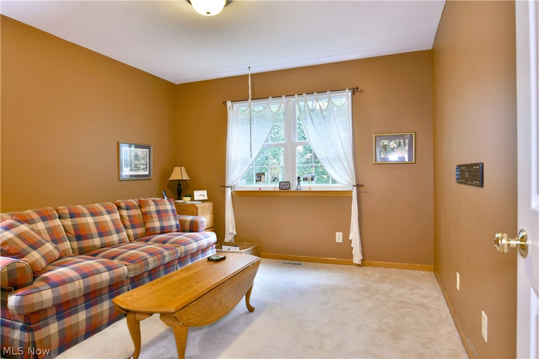 109 Saw Mill Bend Chardon OH 44024