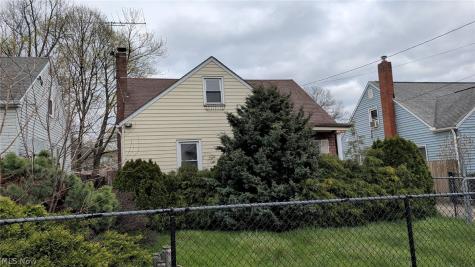 1857 12th Street SW Akron OH 44314
