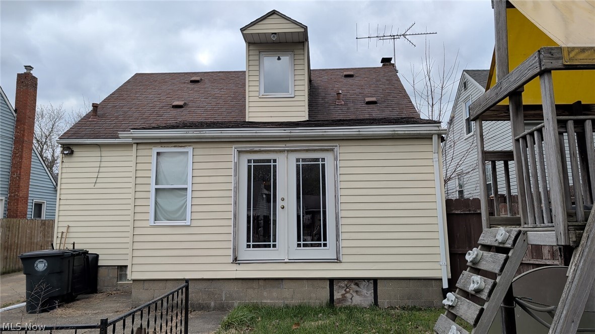 1857 12th Street SW Akron OH 44314