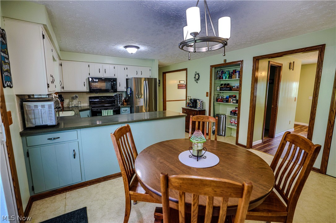 2337 Reno Drive Louisville OH 44641