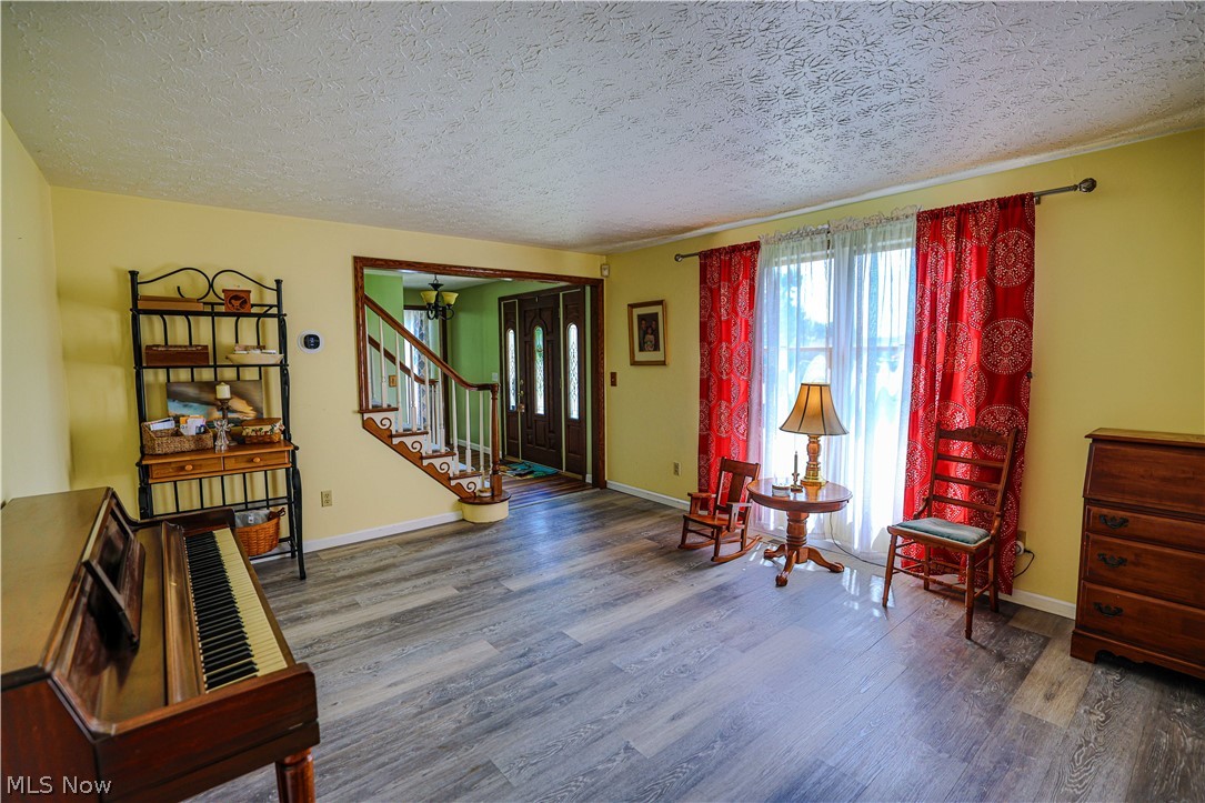 2337 Reno Drive Louisville OH 44641