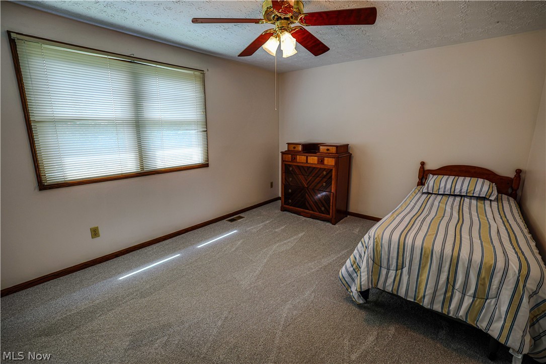 2337 Reno Drive Louisville OH 44641