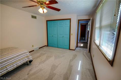 2337 Reno Drive Louisville OH 44641