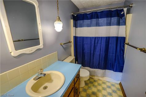 2337 Reno Drive Louisville OH 44641