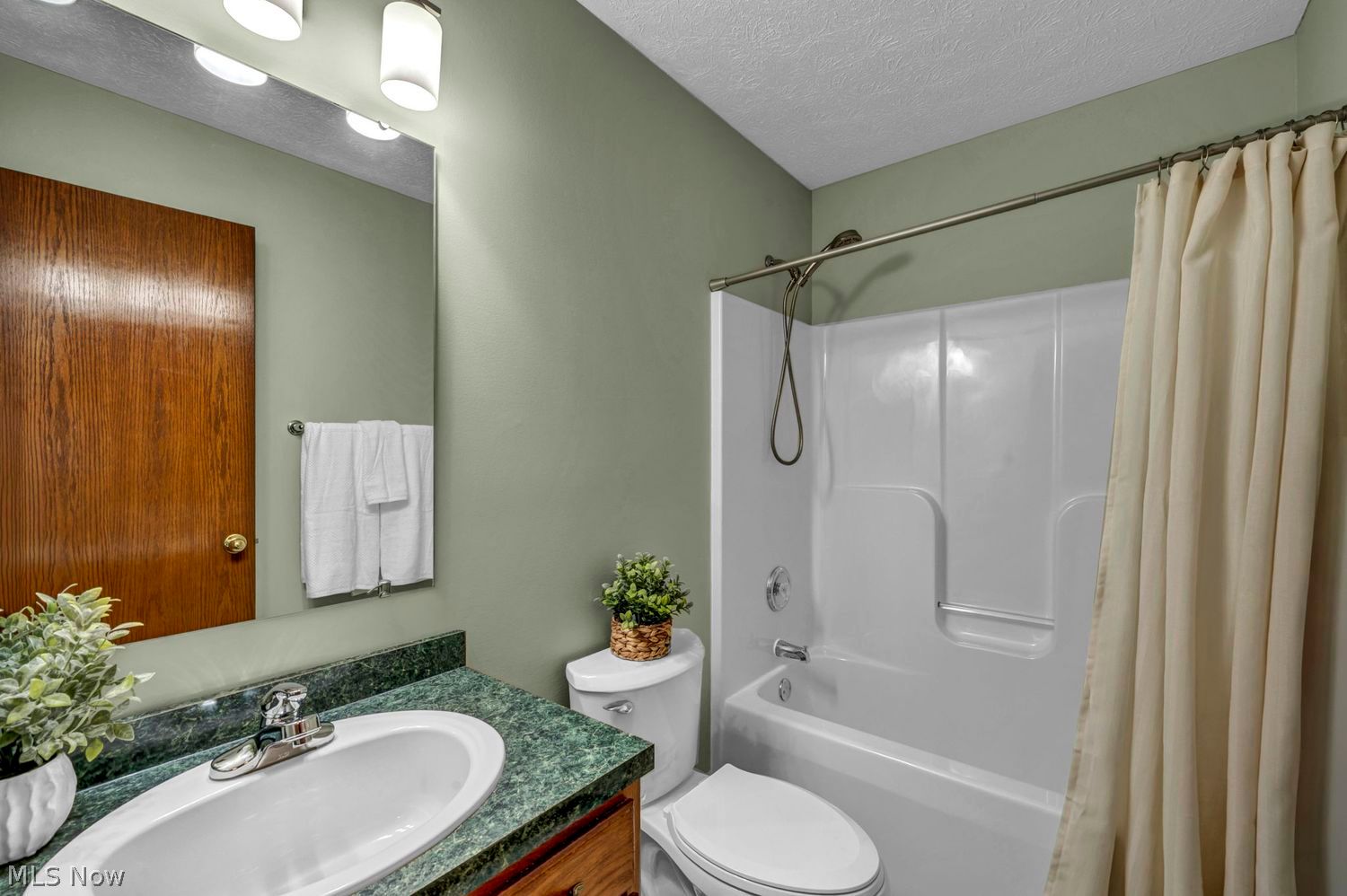 218 Simon Lane Medina OH 44256