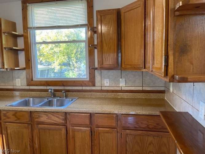 1396 Madison Avenue Lorain OH 44053
