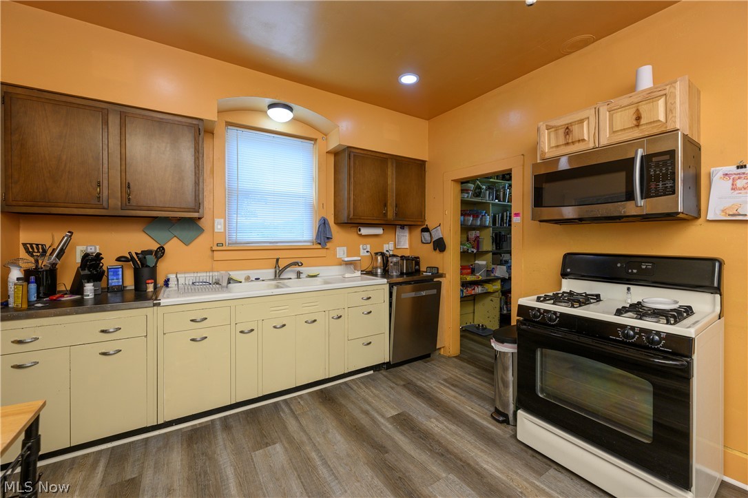 372 Park Avenue SW Bolivar OH 44612