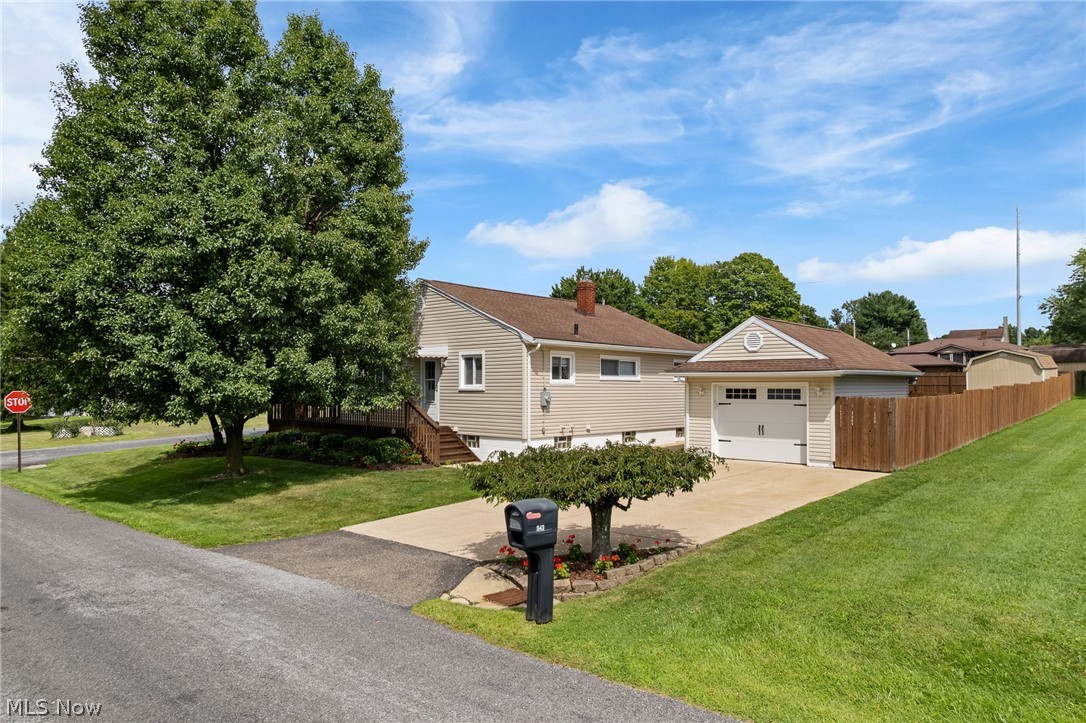 543 Edith Avenue Akron OH 44312