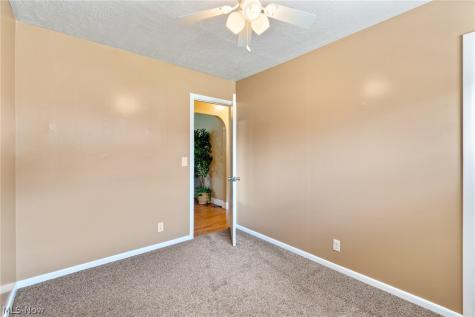 543 Edith Avenue Akron OH 44312