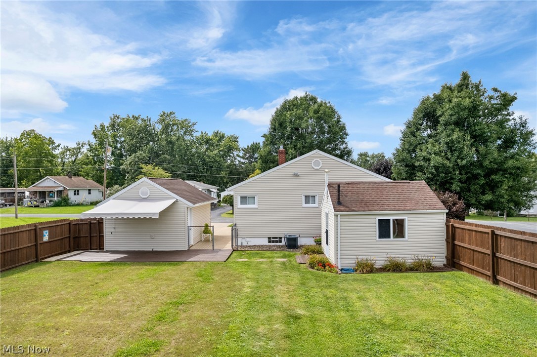 543 Edith Avenue Akron OH 44312