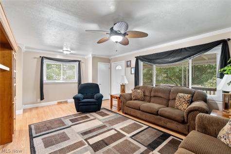 543 Edith Avenue Akron OH 44312