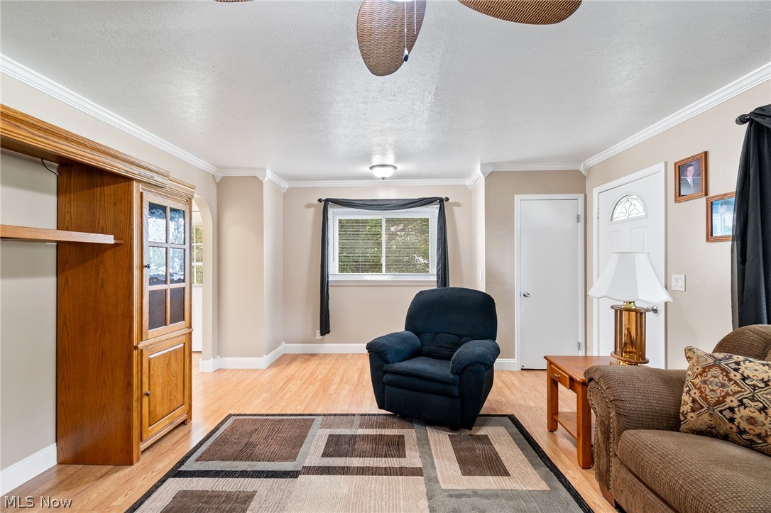 543 Edith Avenue Akron OH 44312