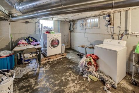3535 E 108th Street Cleveland OH 44105