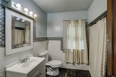 3535 E 108th Street Cleveland OH 44105