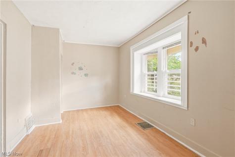 285 Sumner Court Akron OH 44311