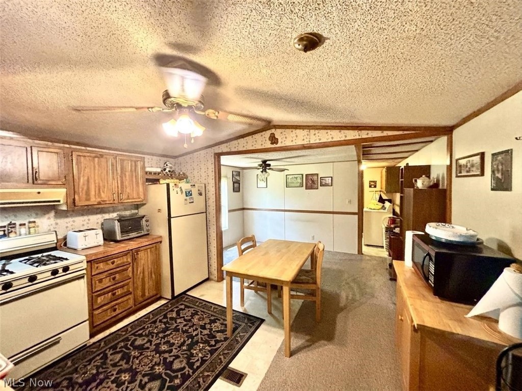 6315 Amanda Ravenna OH 44266