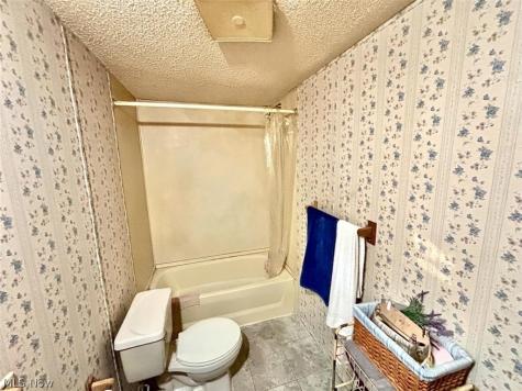 6315 Amanda Ravenna OH 44266
