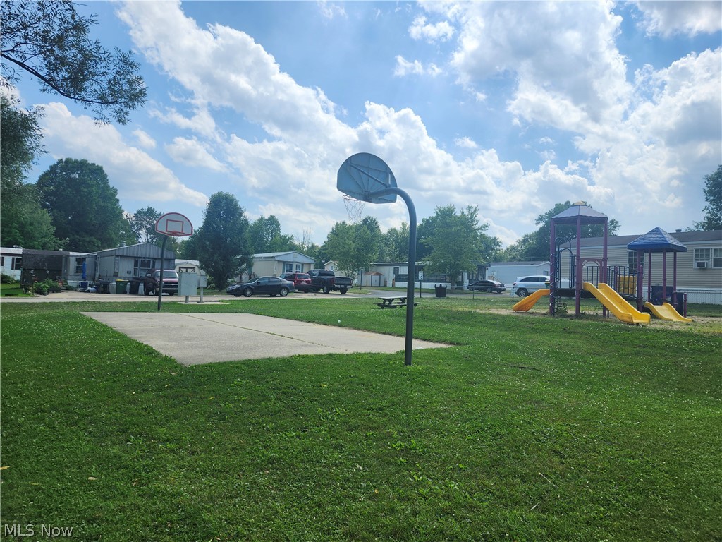 6315 Amanda Ravenna OH 44266