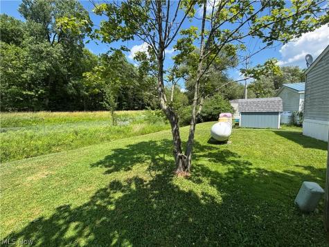 6315 Amanda Ravenna OH 44266