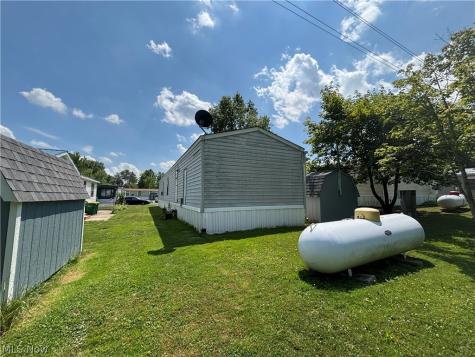 6315 Amanda Ravenna OH 44266