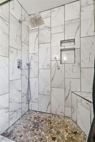 1220 28th Street NE Canton OH 44714