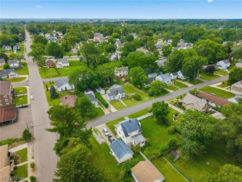 1220 28th Street NE Canton OH 44714