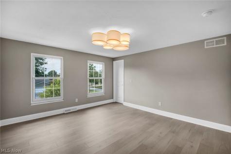 16531 Timberline Drive Strongsville OH 44136