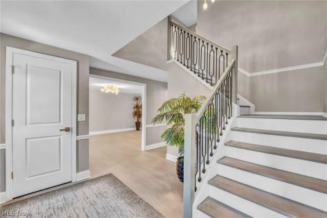 16531 Timberline Drive Strongsville OH 44136