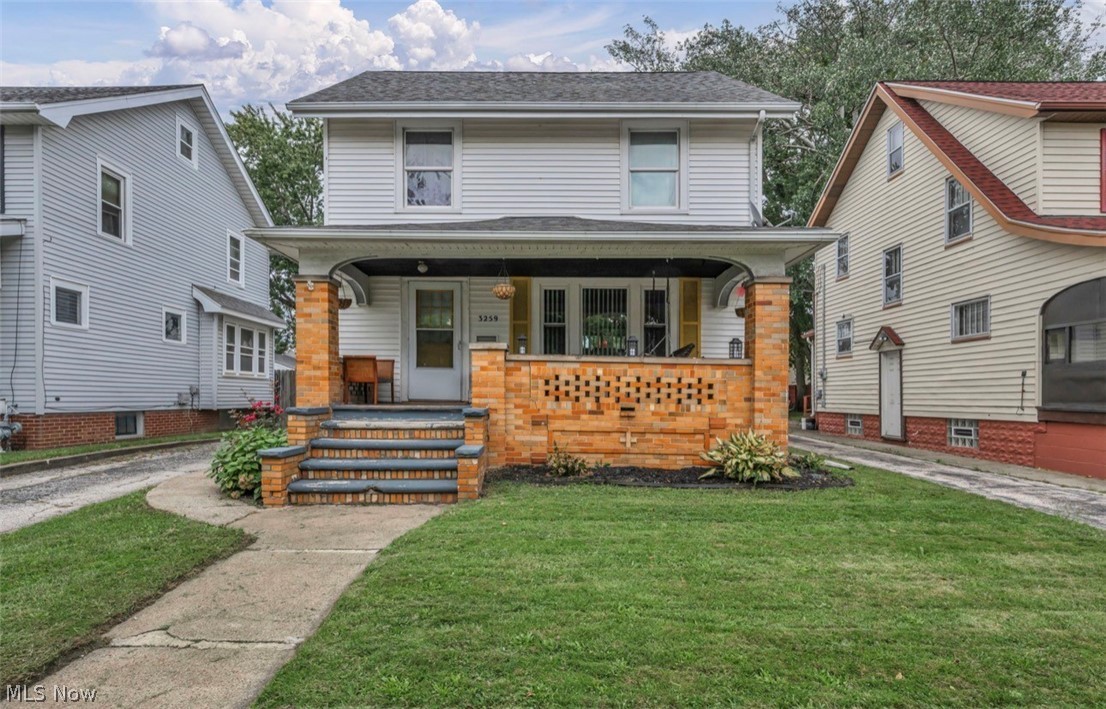 3259 Reid Avenue South Lorain OH 44055