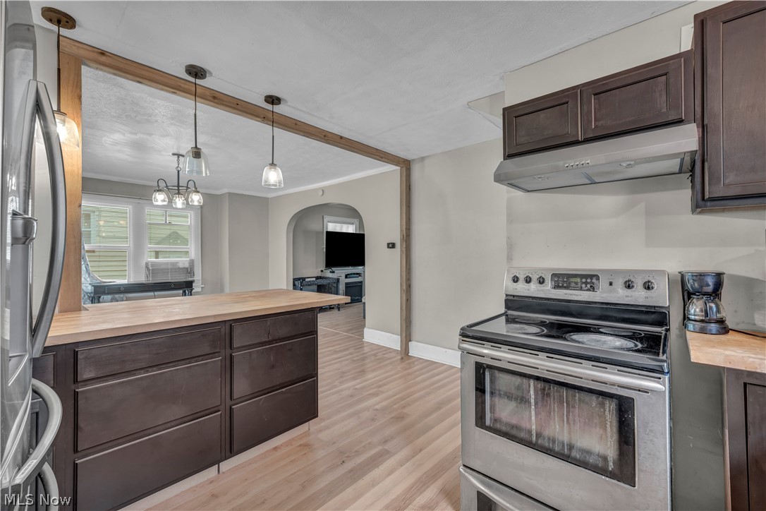 3259 Reid Avenue South Lorain OH 44055
