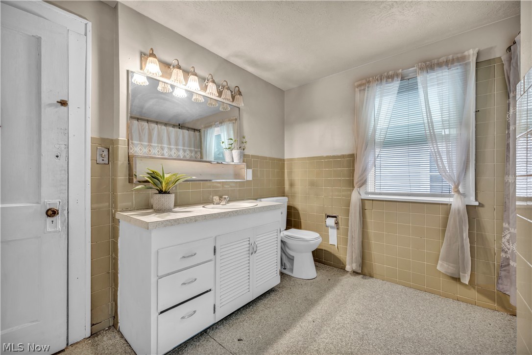 3259 Reid Avenue South Lorain OH 44055