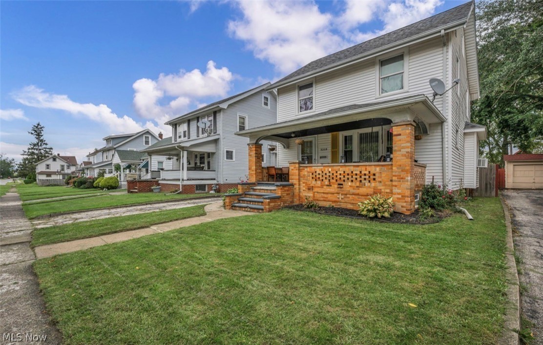 3259 Reid Avenue South Lorain OH 44055