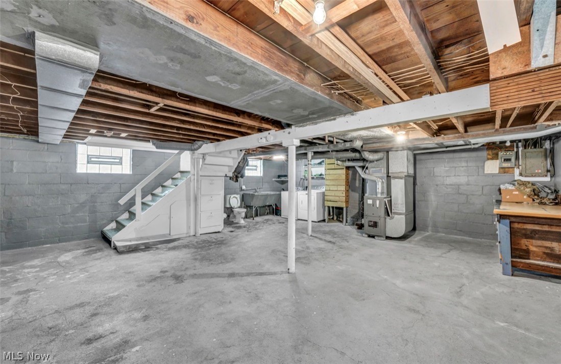 3259 Reid Avenue South Lorain OH 44055
