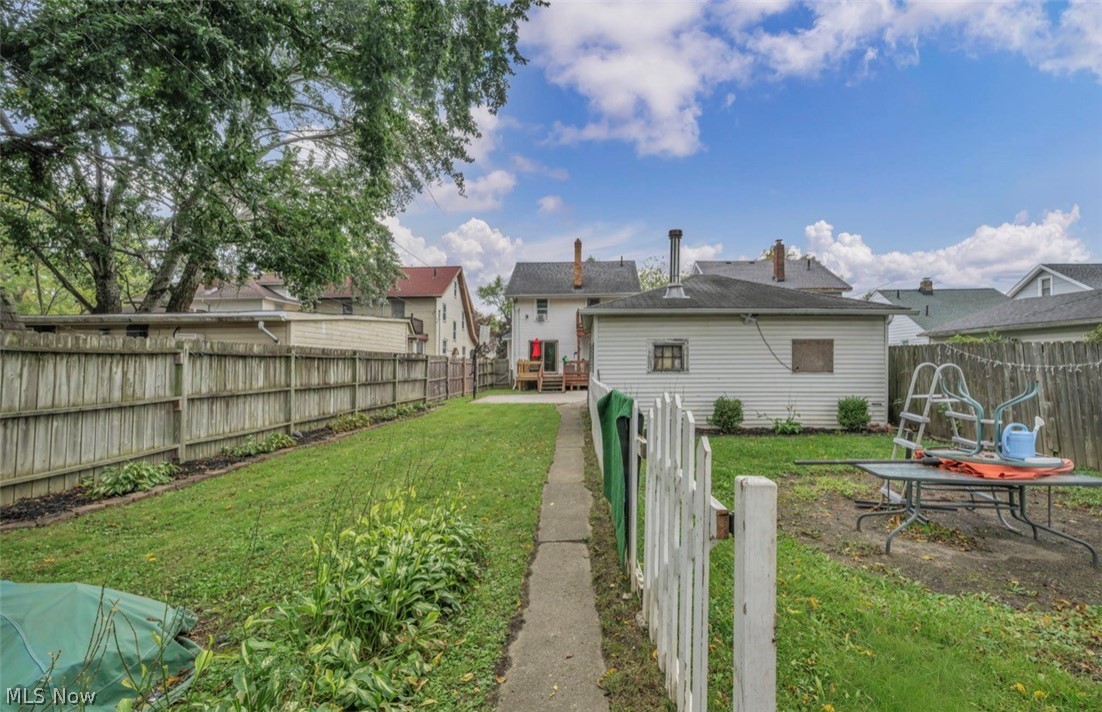 3259 Reid Avenue South Lorain OH 44055