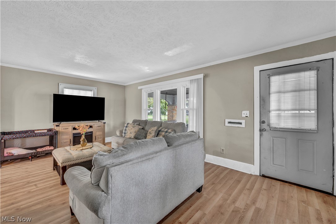 3259 Reid Avenue South Lorain OH 44055