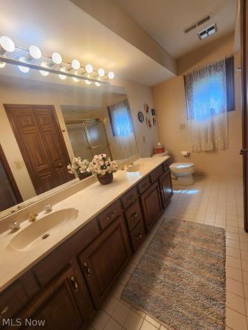 25713 Briarwood Court Westlake OH 44145