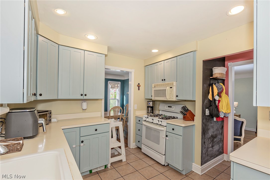 1693 Maywood Road South Euclid OH 44121