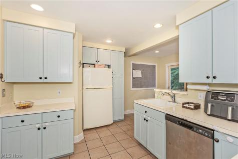 1693 Maywood Road South Euclid OH 44121