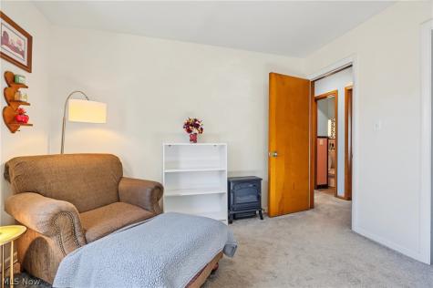 677 Cooper Avenue Akron OH 44306