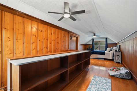 677 Cooper Avenue Akron OH 44306