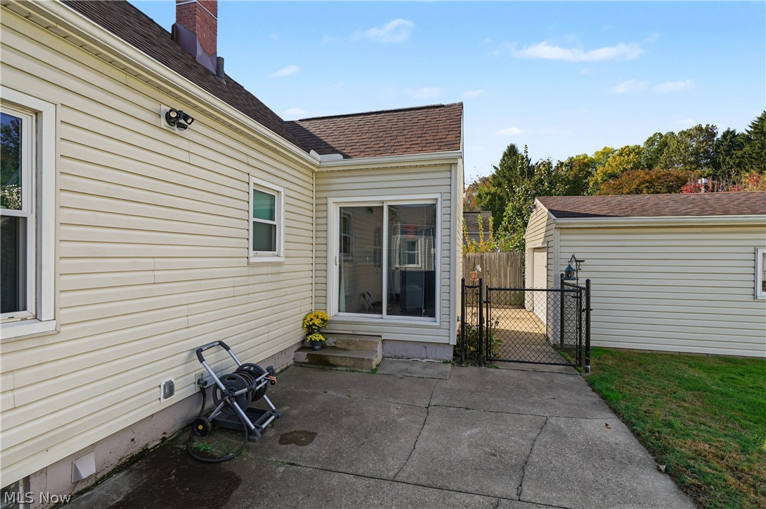 677 Cooper Avenue Akron OH 44306