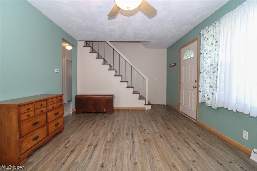 2327 Bel Aire Lane Youngstown OH 44514