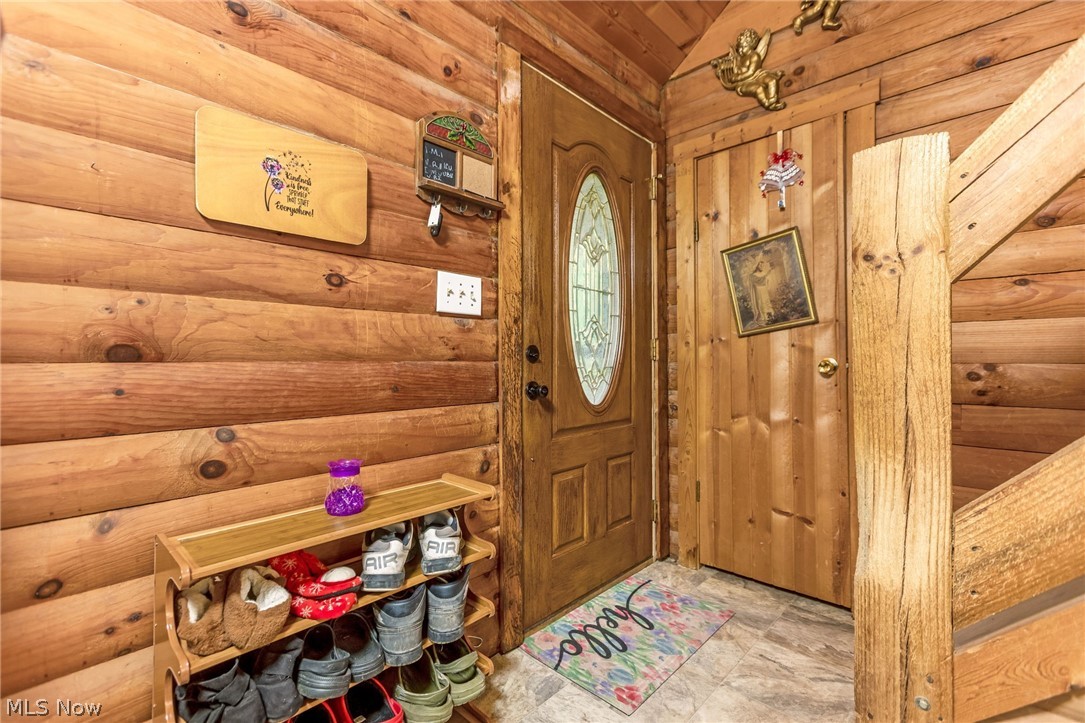 7695 Township Road 140 NW Rushville OH 43150