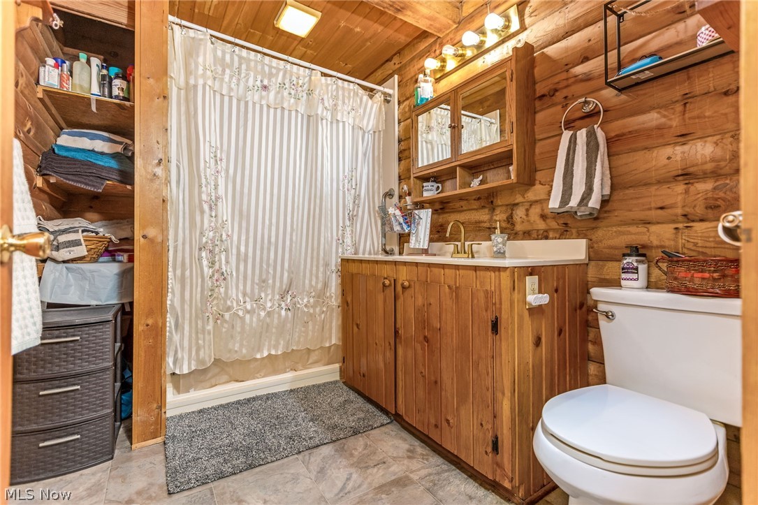 7695 Township Road 140 NW Rushville OH 43150